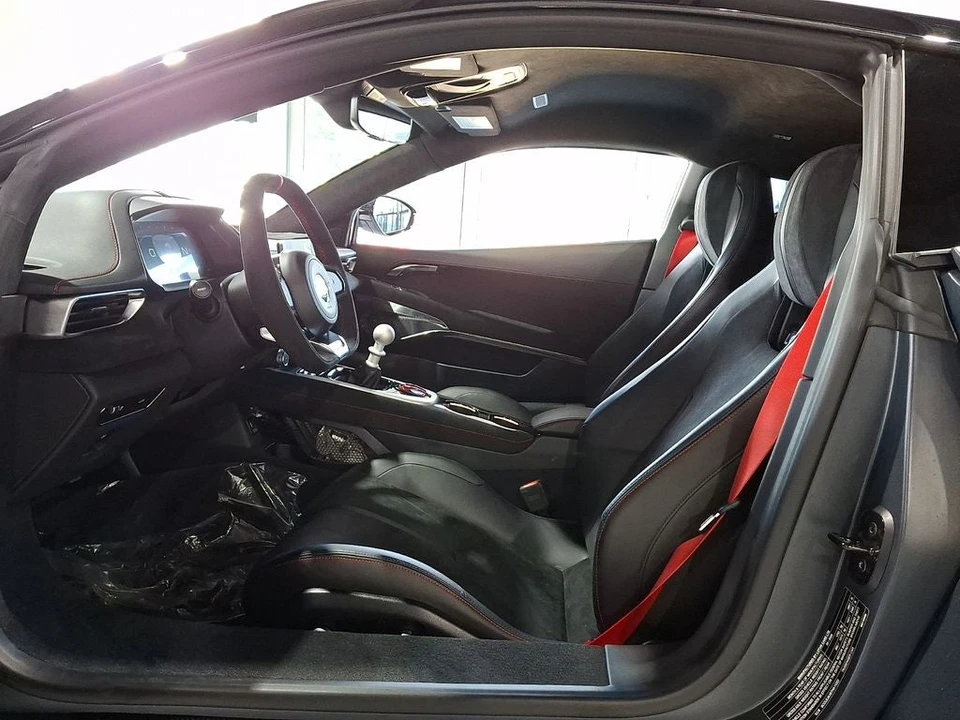 2026 Lotus Emira - Image 10 of 31