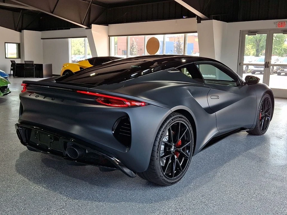 2026 Lotus Emira - Image 6 of 31