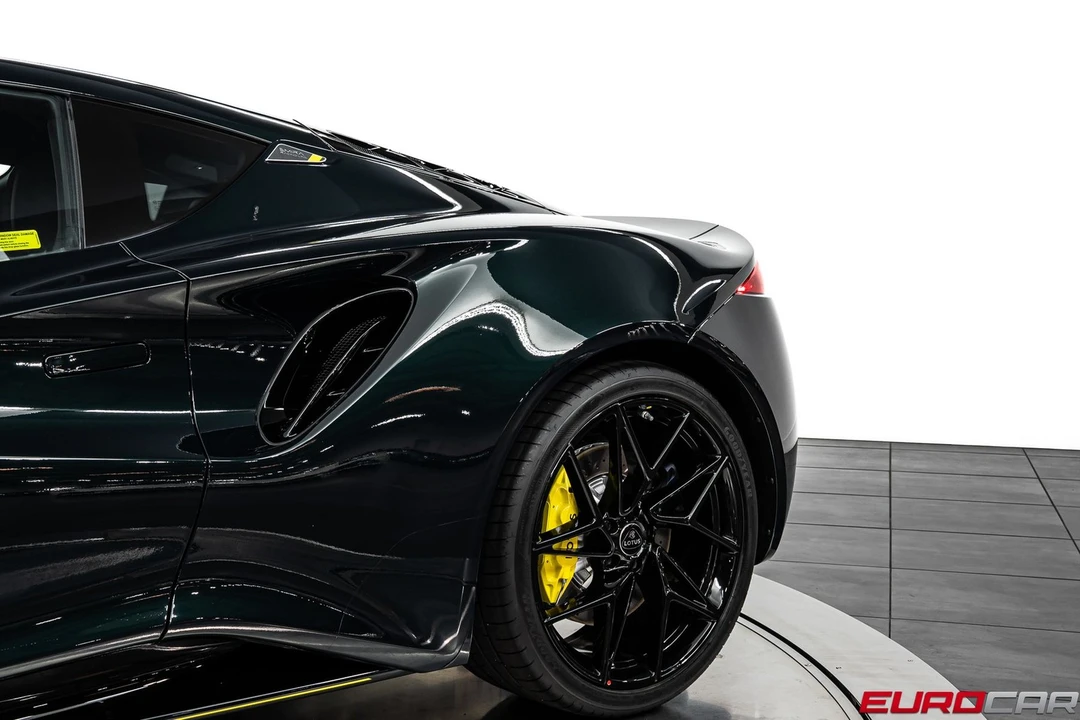 2026 Lotus Emira - Image 16 of 31