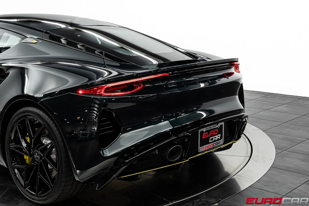 2026 Lotus Emira - Image 18 of 31