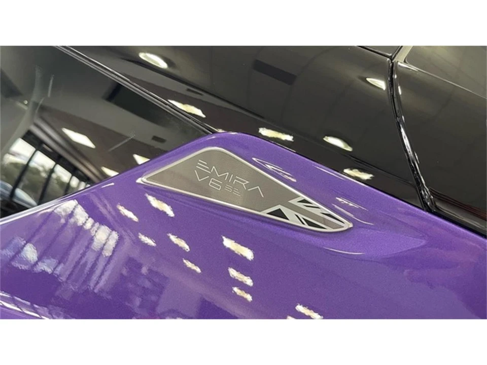 2026 Lotus Emira - Image 17 of 31