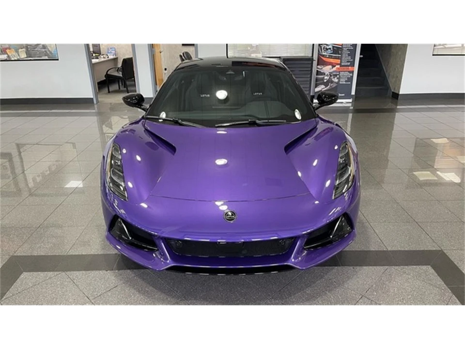 2026 Lotus Emira - Image 9 of 31