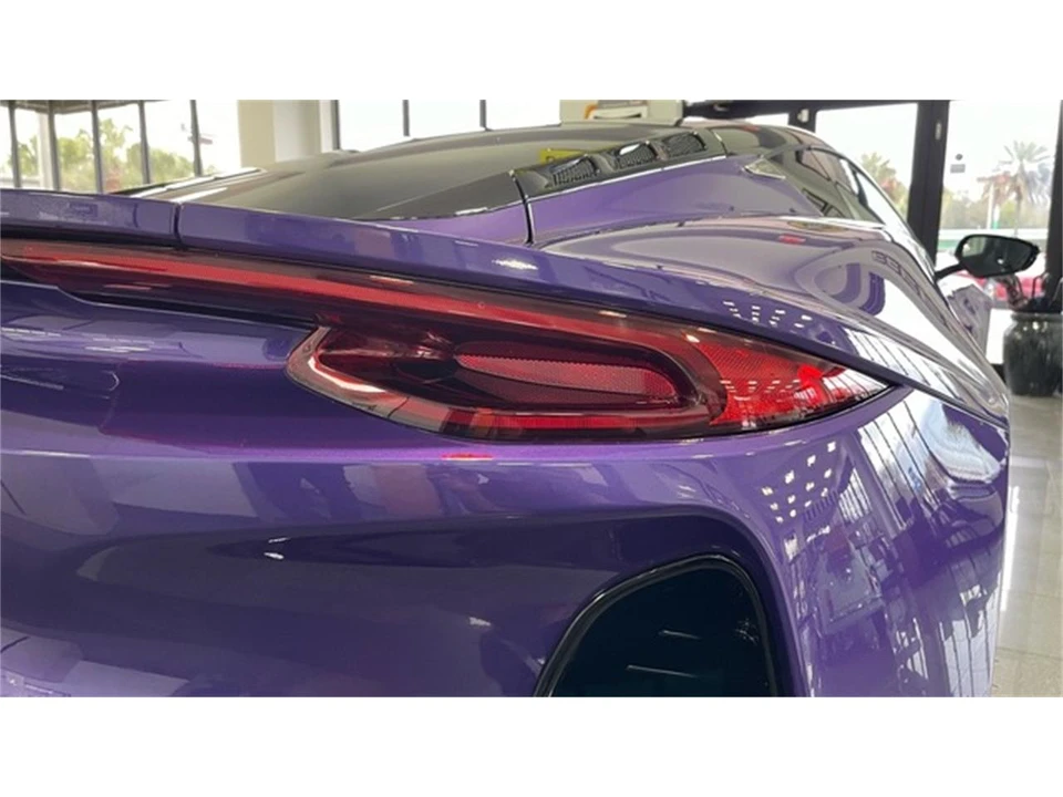 2026 Lotus Emira - Image 21 of 31