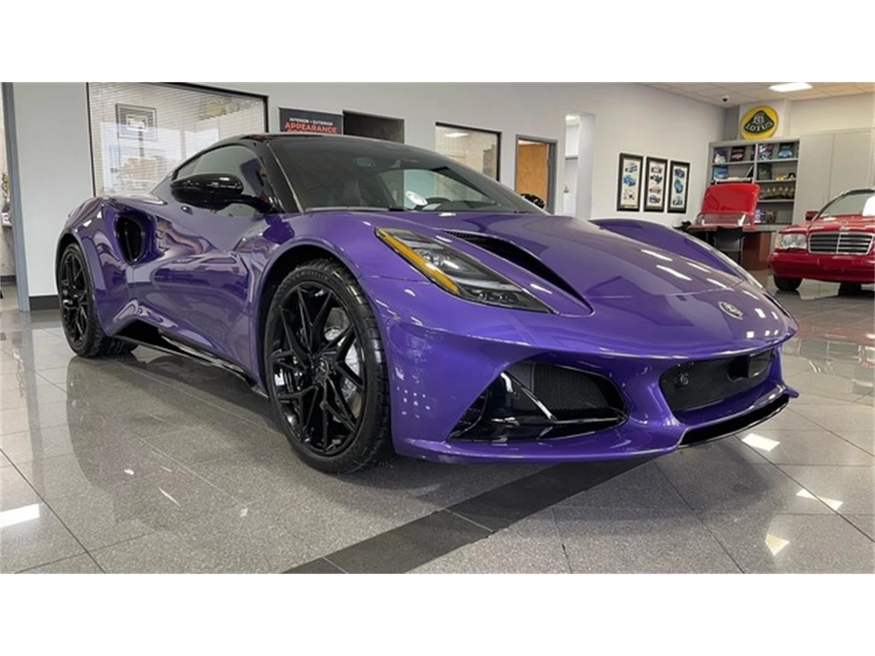 2026 Lotus Emira - Image 6 of 31