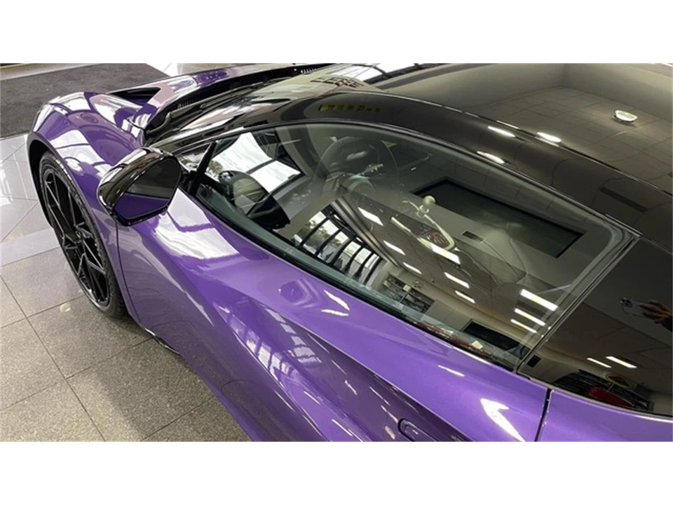 2026 Lotus Emira - Image 16 of 31