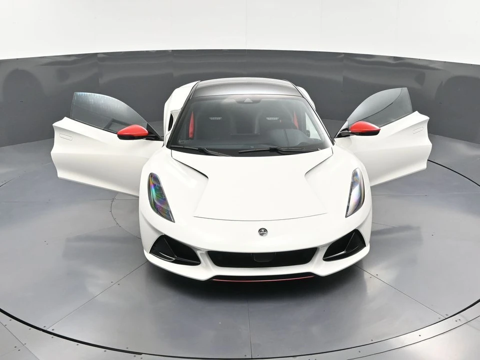 2026 Lotus Emira - Image 31 of 31