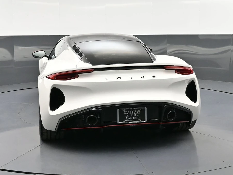 2026 Lotus Emira - Image 7 of 31