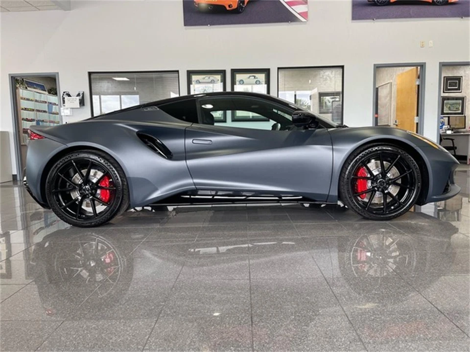 2026 Lotus Emira - Image 6 of 31