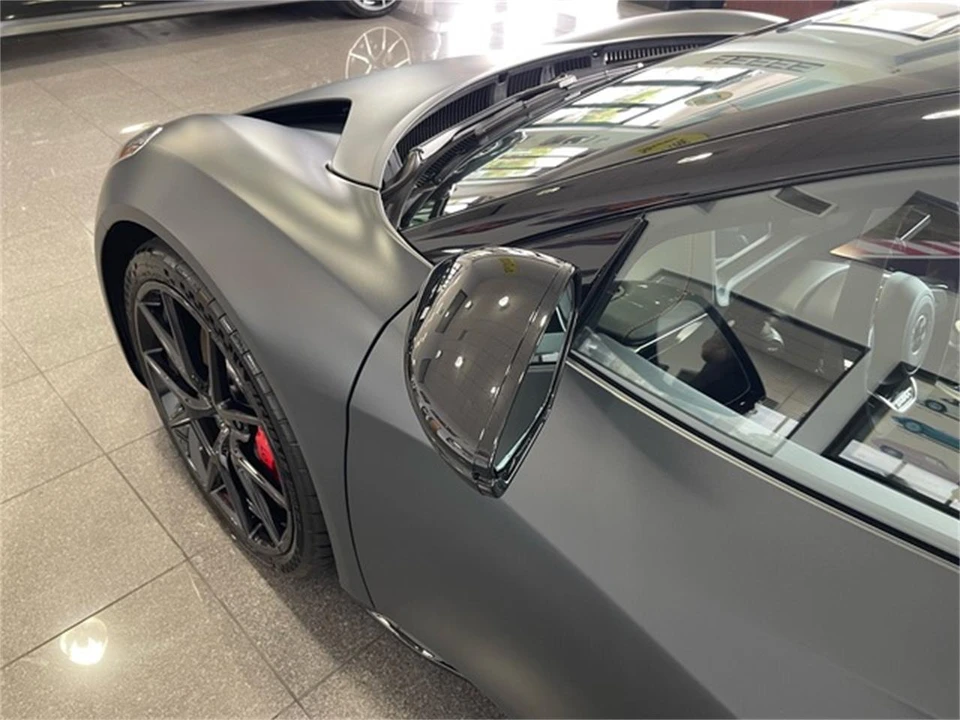 2026 Lotus Emira - Image 12 of 31