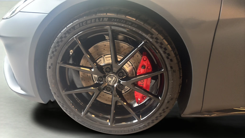 2026 Lotus Emira - Image 4 of 23