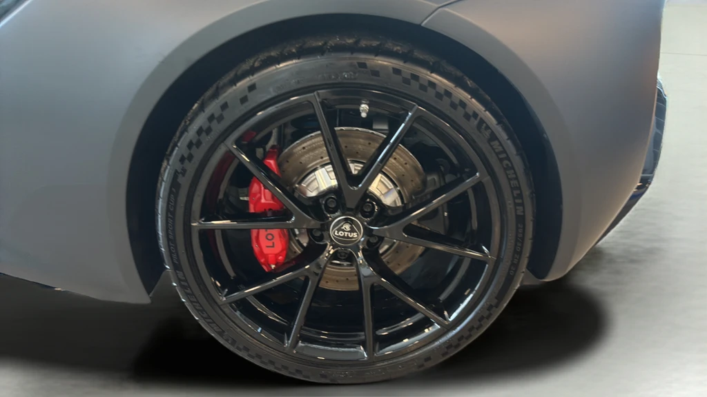 2026 Lotus Emira - Image 9 of 23