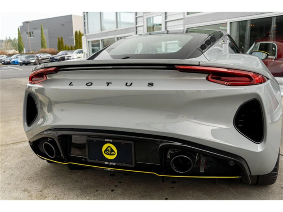 2026 Lotus Emira - Image 7 of 12