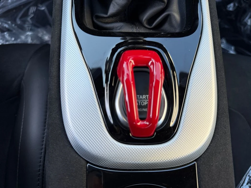 2026 Lotus Emira - Image 20 of 27