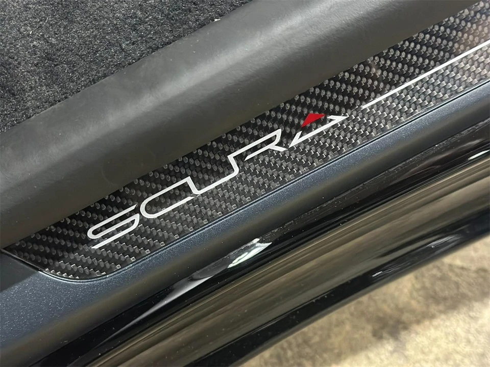 2026 Lotus Emira - Image 15 of 31