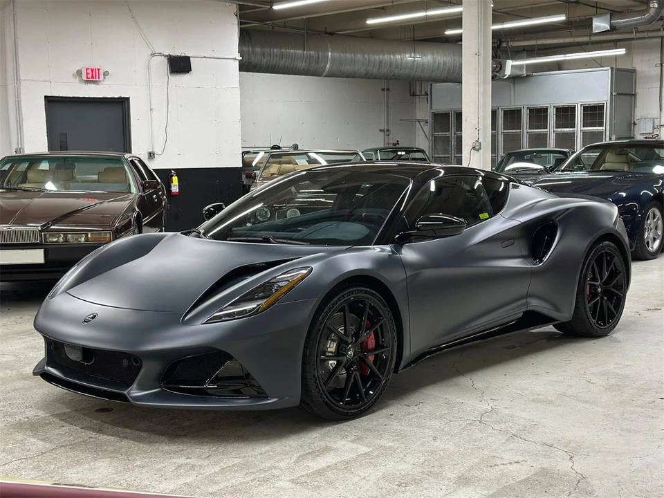 2026 Lotus Emira - Image 3 of 31