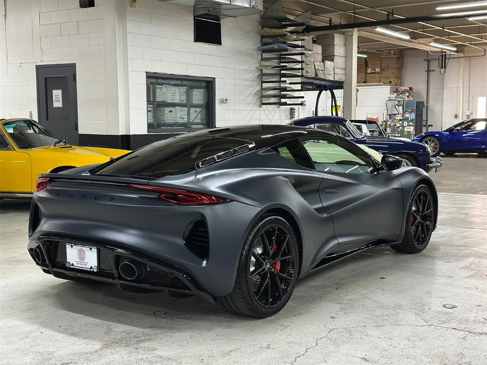 2026 Lotus Emira - Image 6 of 31