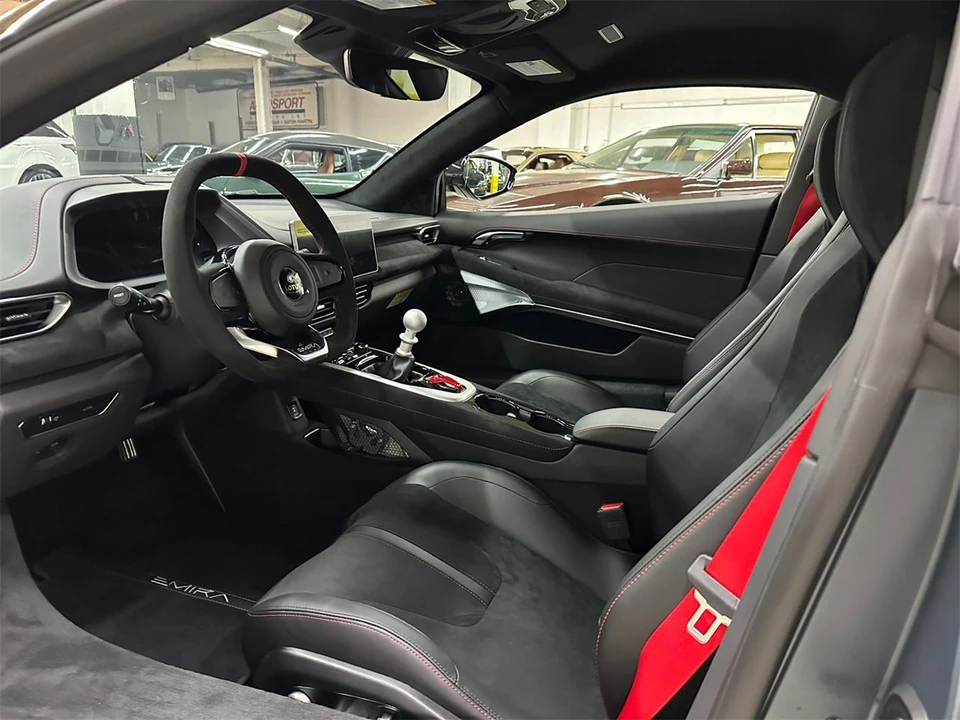 2026 Lotus Emira - Image 11 of 31