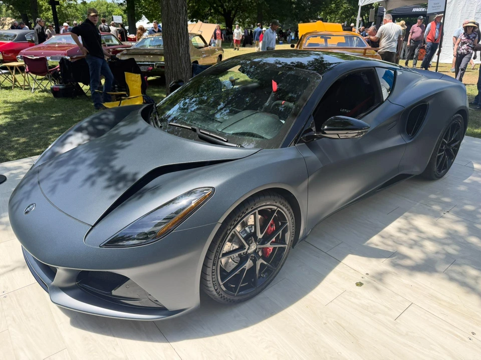 2026 Lotus Emira - Image 4 of 4