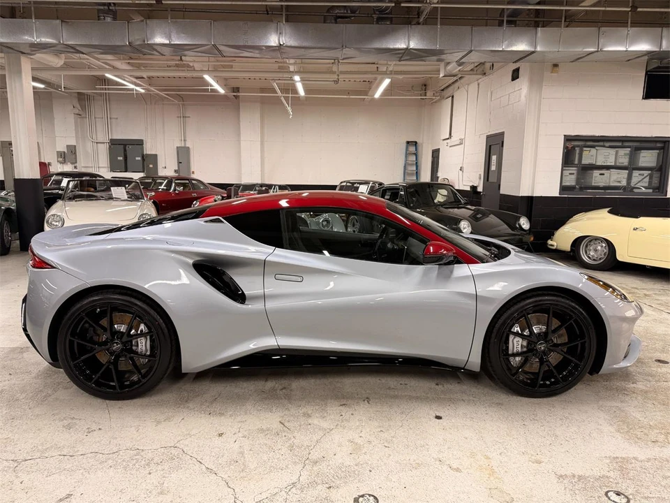 2026 Lotus Emira - Image 7 of 26