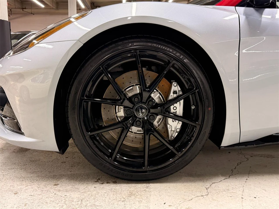 2026 Lotus Emira - Image 20 of 26