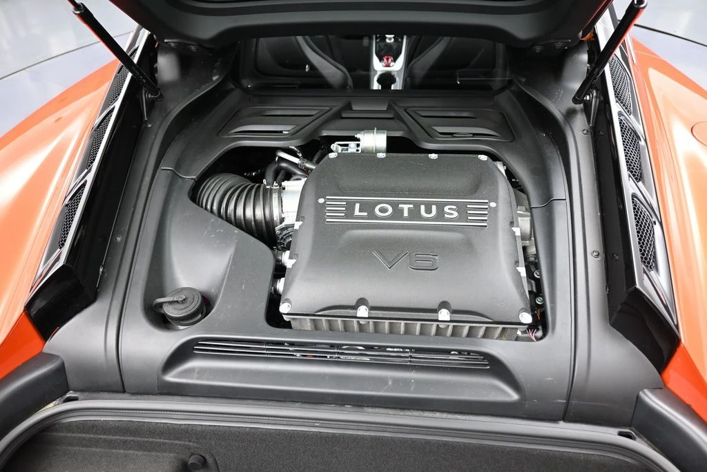 2026 Lotus Emira - Image 30 of 31
