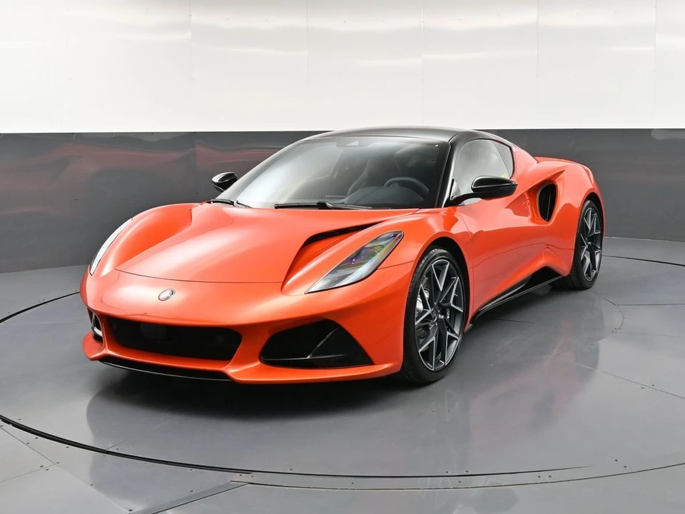 2026 Lotus Emira - Image 6 of 31