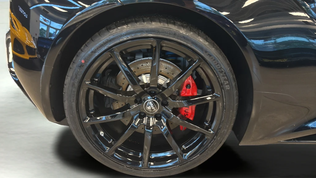 2026 Lotus Emira - Image 12 of 21
