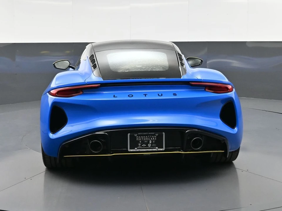 2026 Lotus Emira - Image 7 of 31