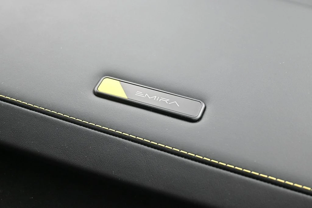 2026 Lotus Emira - Image 29 of 31