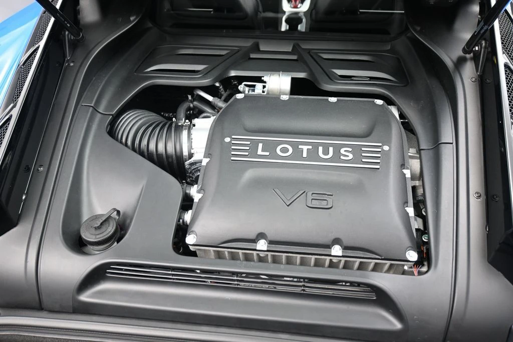 2026 Lotus Emira - Image 31 of 31