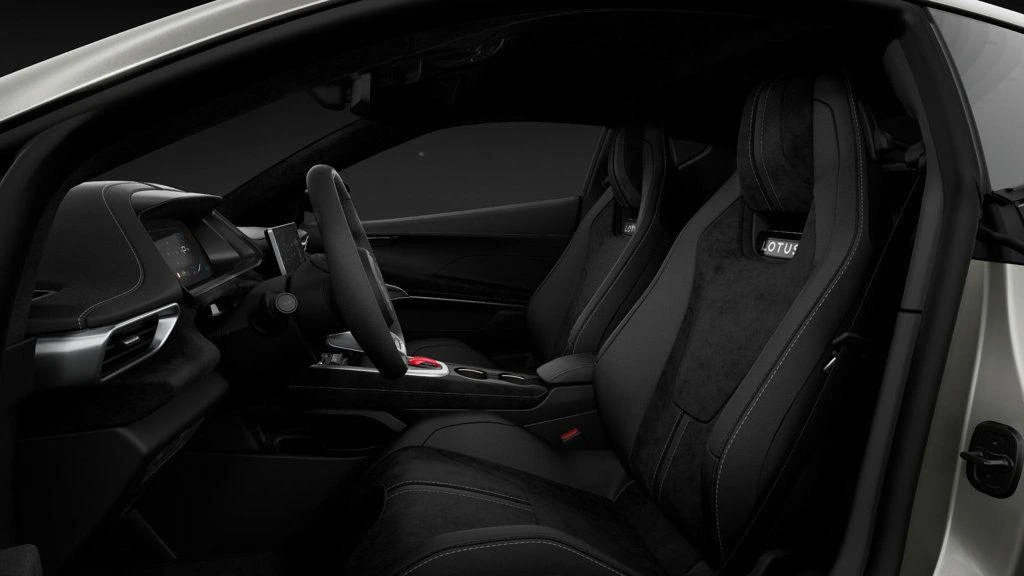 2026 Lotus Emira - Image 9 of 10