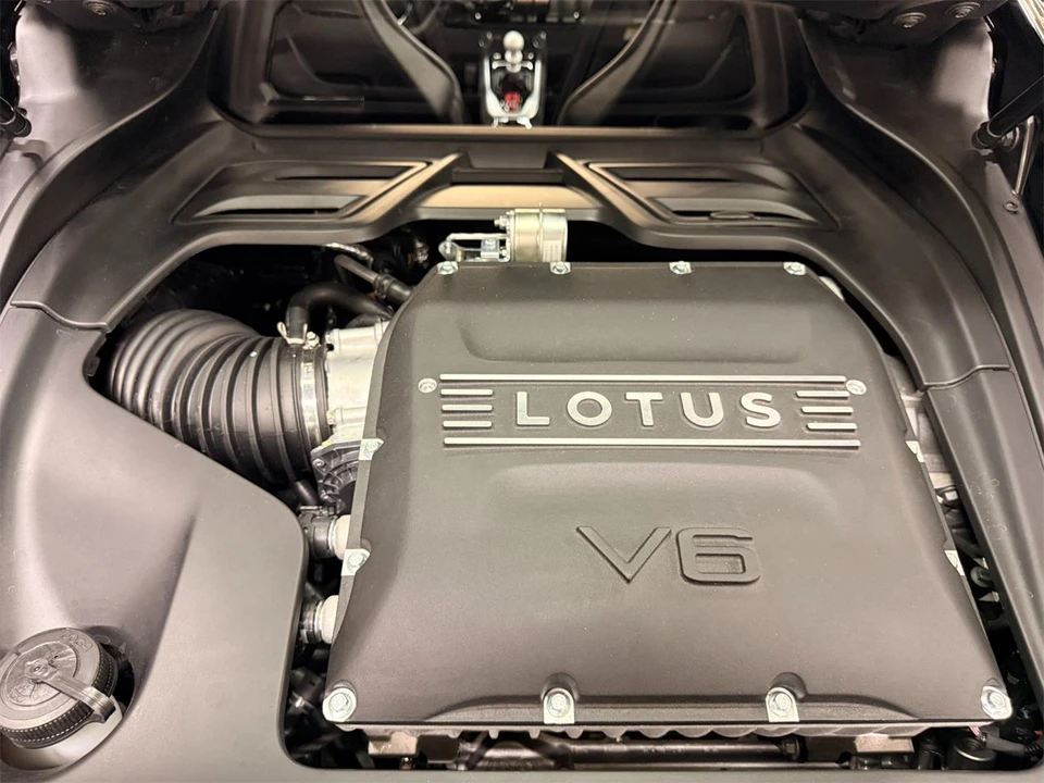 2026 Lotus Emira - Image 20 of 24