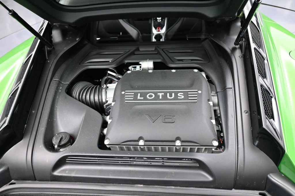 2026 Lotus Emira - Image 30 of 31