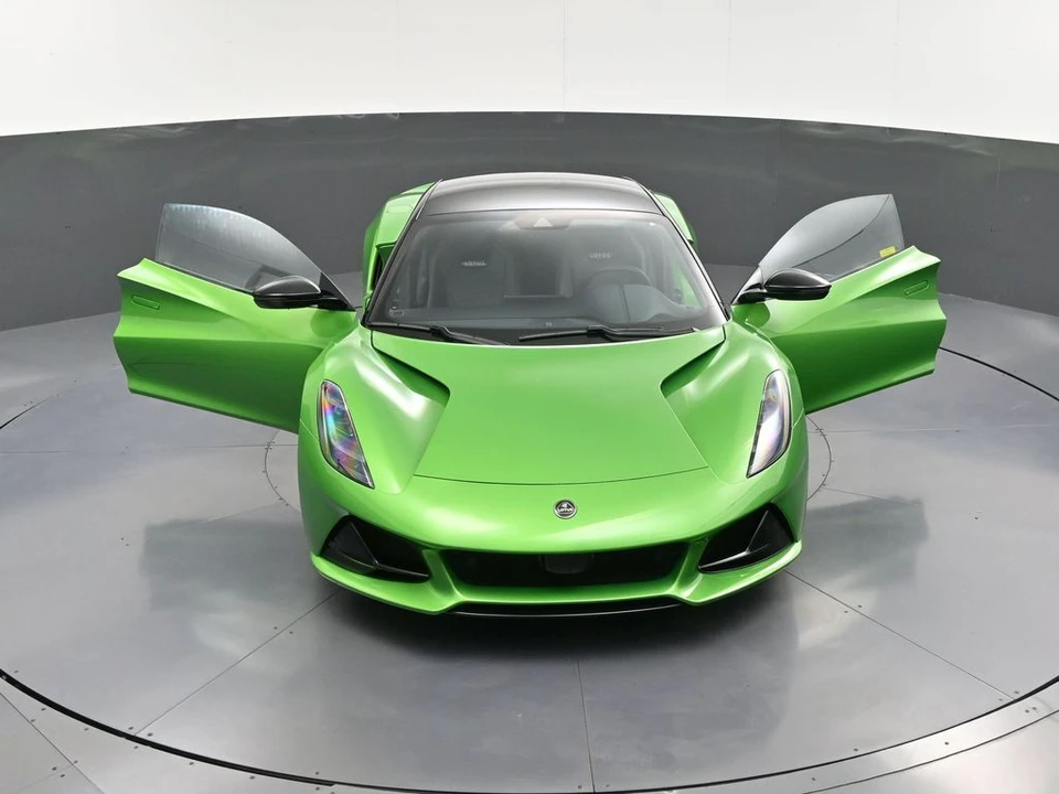 2026 Lotus Emira - Image 31 of 31