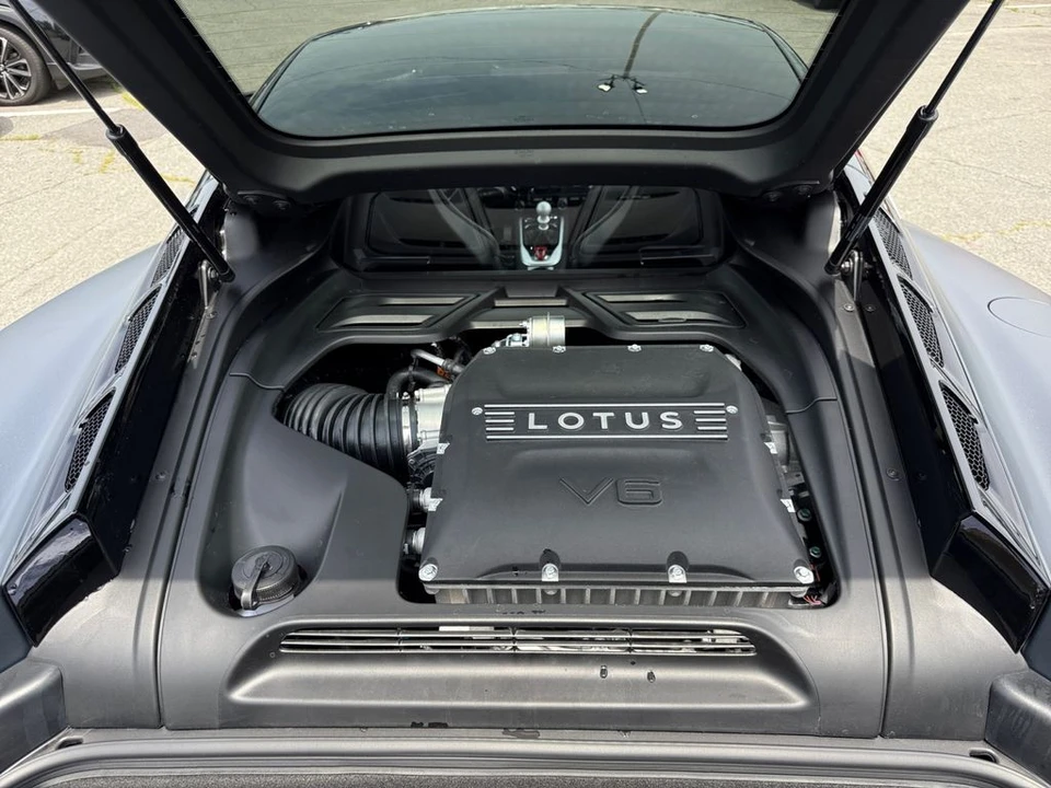 2026 Lotus Emira - Image 22 of 26