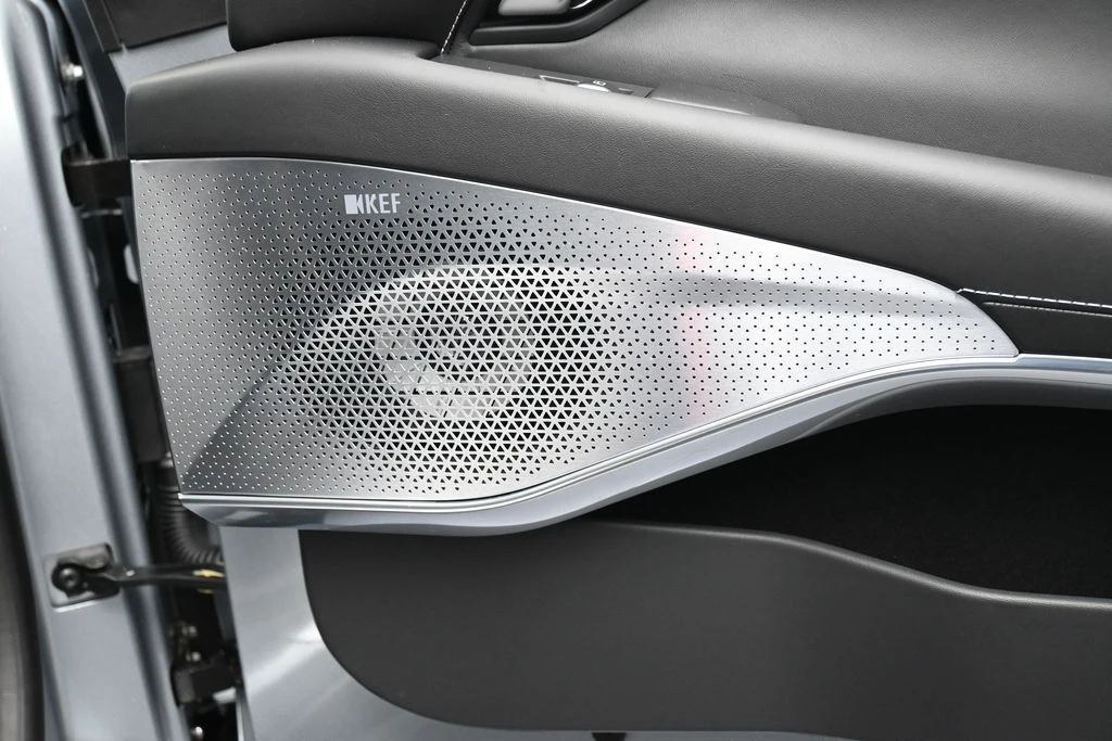 2026 Lotus Emira - Image 25 of 31