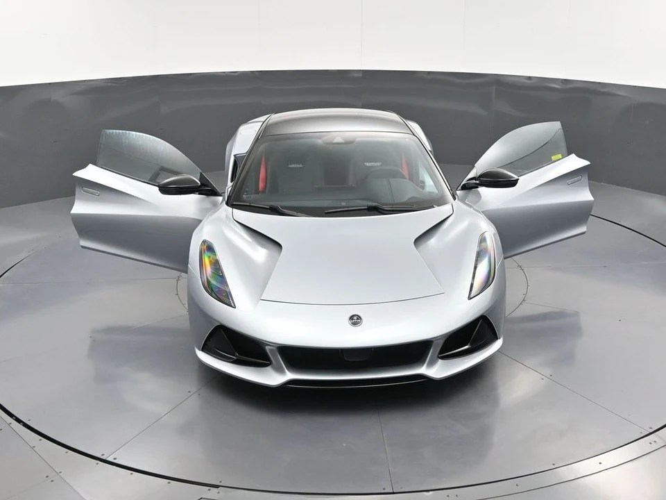 2026 Lotus Emira - Image 31 of 31