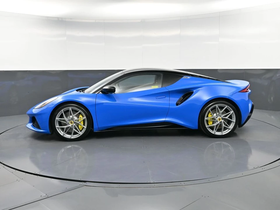 2026 Lotus Emira - Image 2 of 31