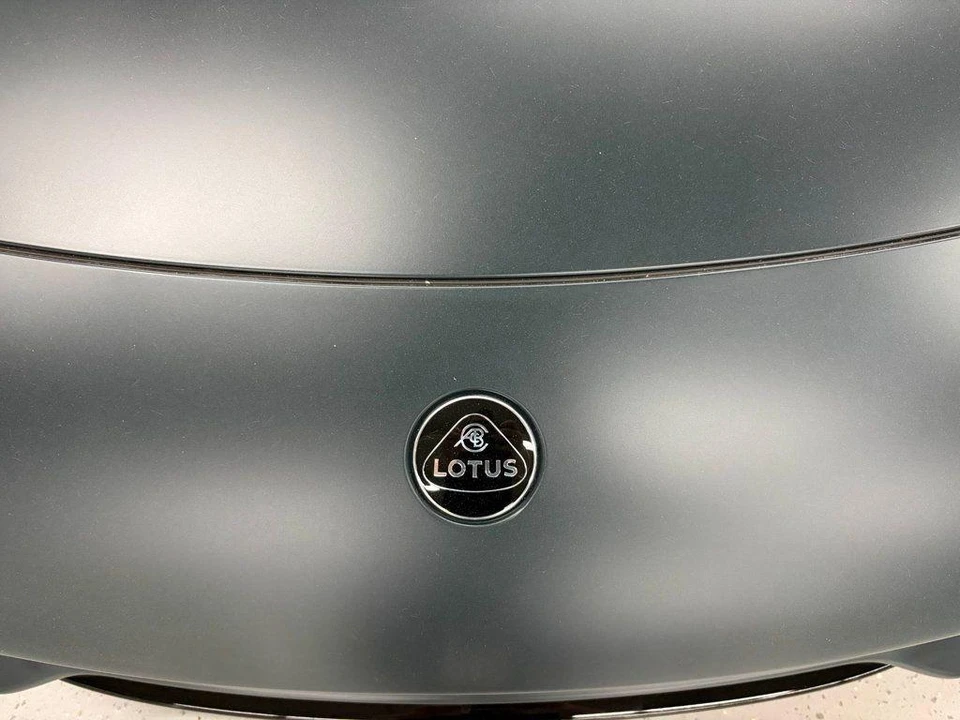 2026 Lotus Emira - Image 13 of 29