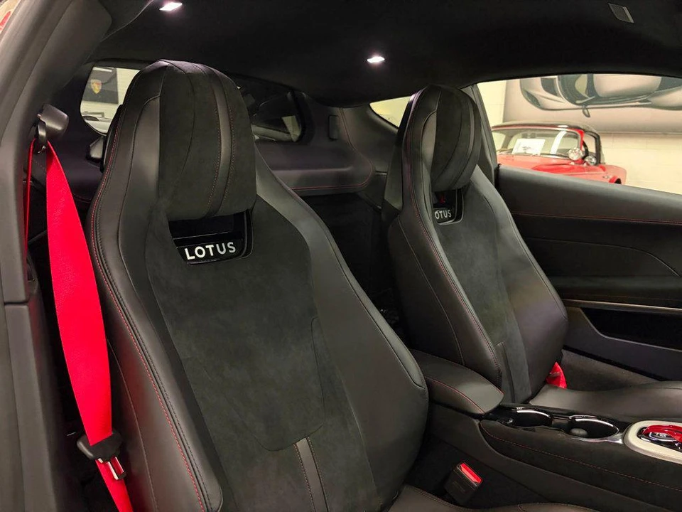 2026 Lotus Emira - Image 20 of 29