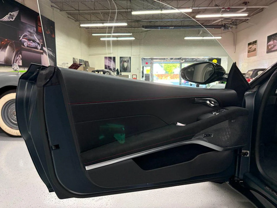 2026 Lotus Emira - Image 24 of 29
