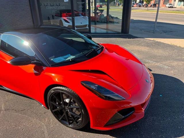2026 Lotus Emira - Image 13 of 29