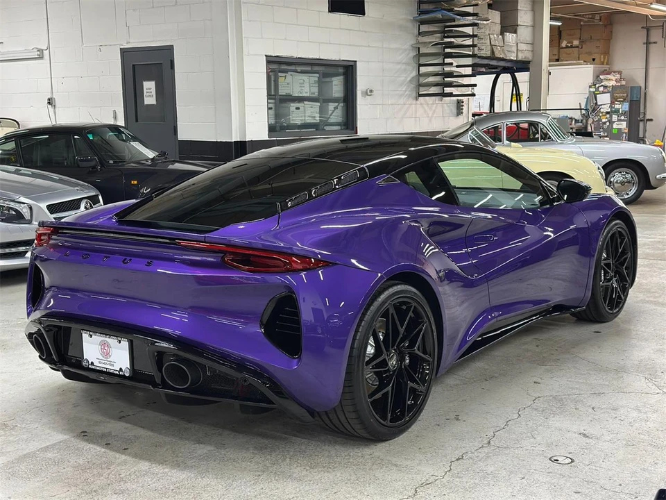 2026 Lotus Emira - Image 6 of 31
