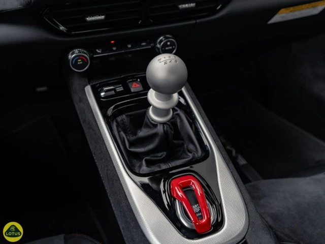 2026 Lotus Emira - Image 18 of 23