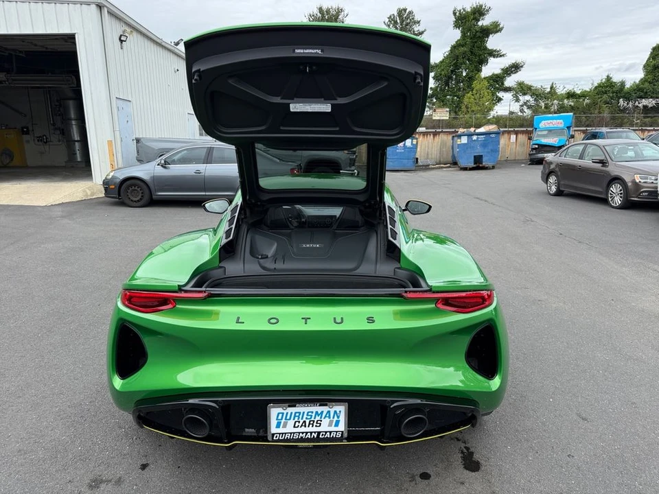 2026 Lotus Emira - Image 23 of 25
