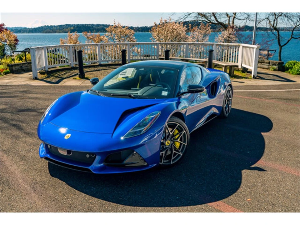 2026 Lotus Emira - Image 3 of 12