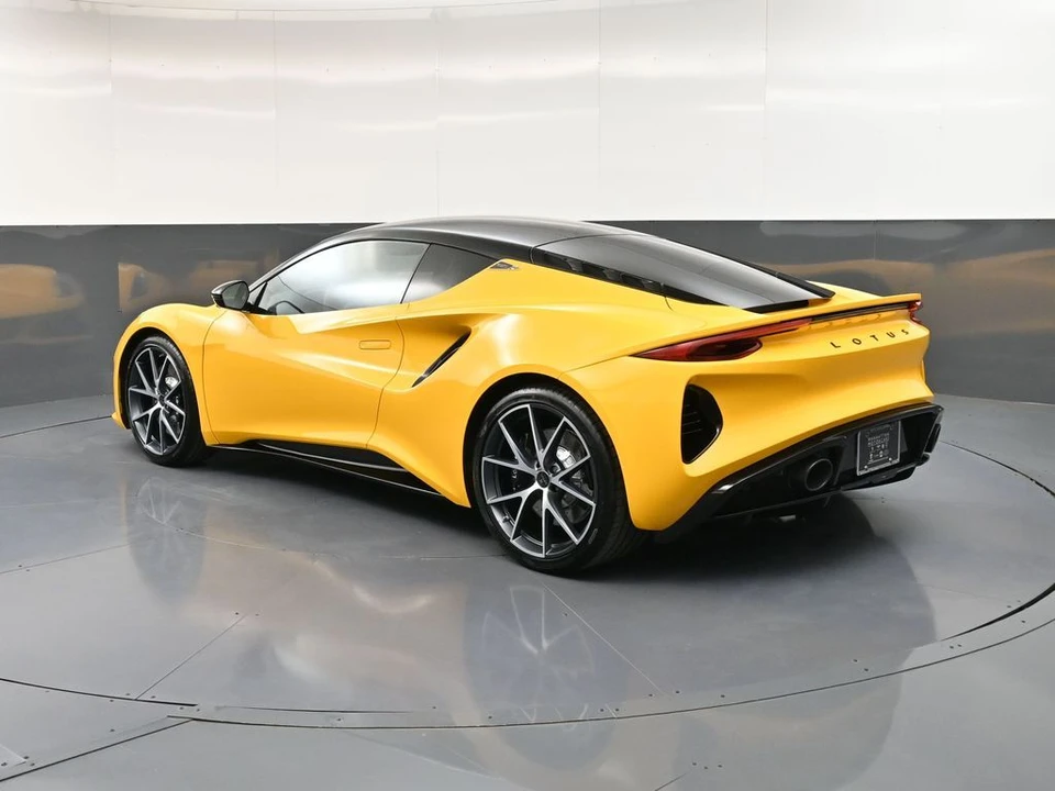 2026 Lotus Emira - Image 3 of 31