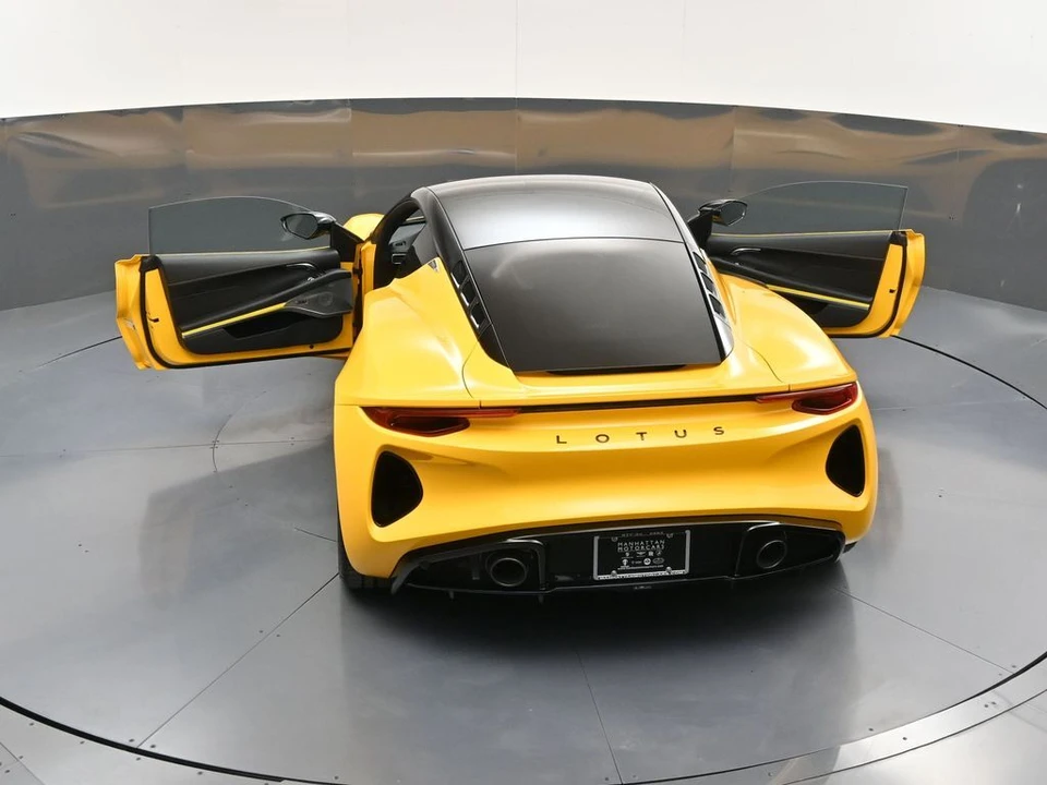 2026 Lotus Emira - Image 30 of 31