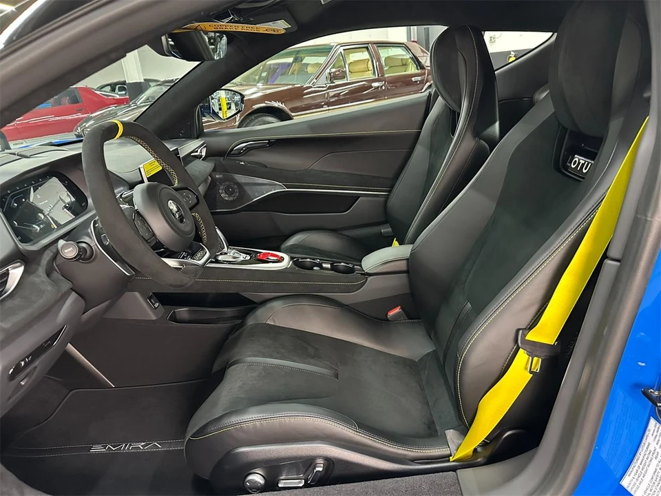 2026 Lotus Emira - Image 11 of 31