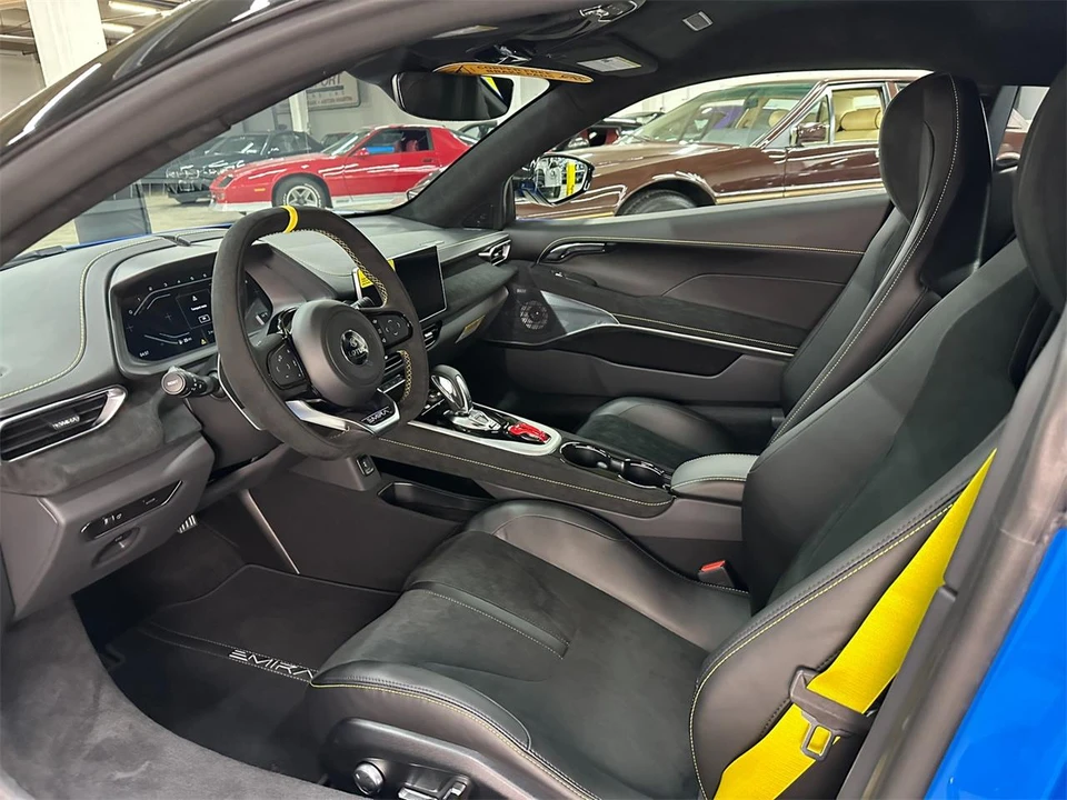 2026 Lotus Emira - Image 10 of 31